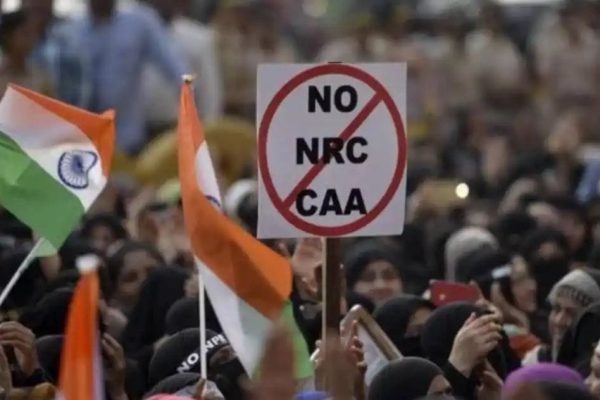 ভোটার যাচাইয়ের নামে বাংলায় এনআরসি-আশঙ্কা, বিভ্রান্তি ও উদ্বেগে সাধারণ মানুষ